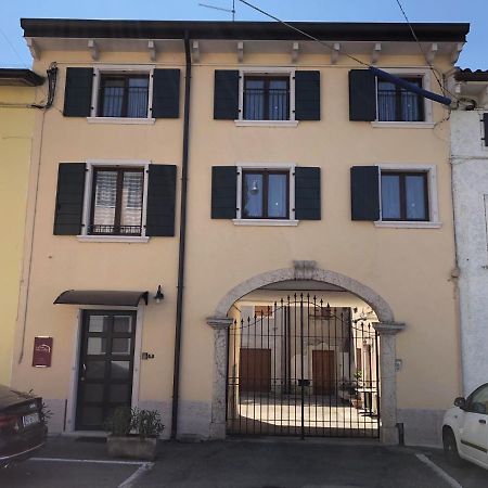 La Casa Della Ada Hotel Castelnuovo del Garda Eksteriør billede