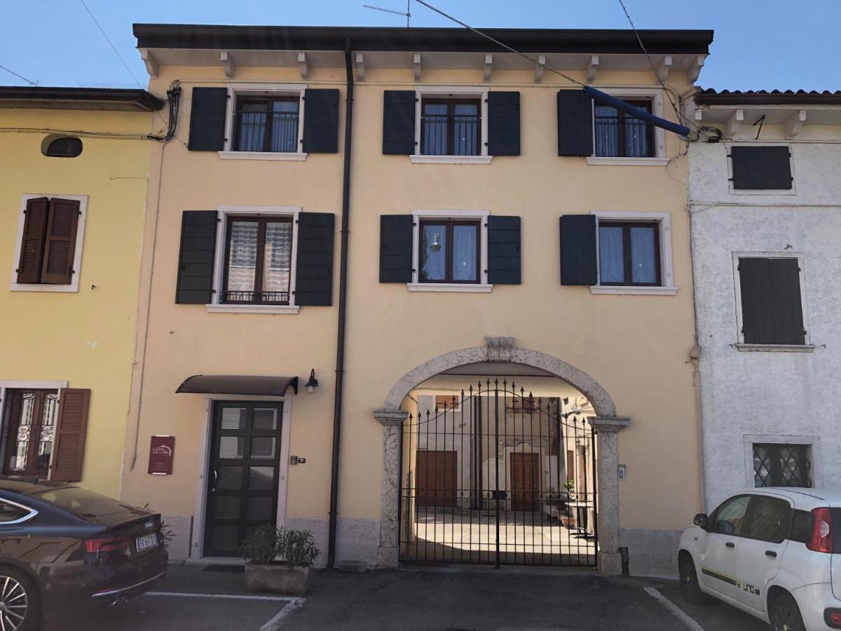 La Casa Della Ada Hotel Castelnuovo del Garda Eksteriør billede