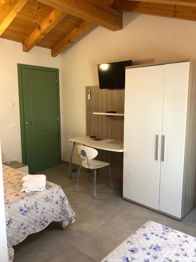 La Casa Della Ada Hotel Castelnuovo del Garda Eksteriør billede
