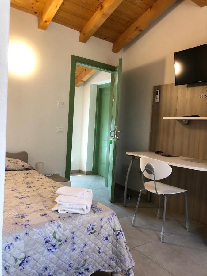 La Casa Della Ada Hotel Castelnuovo del Garda Eksteriør billede