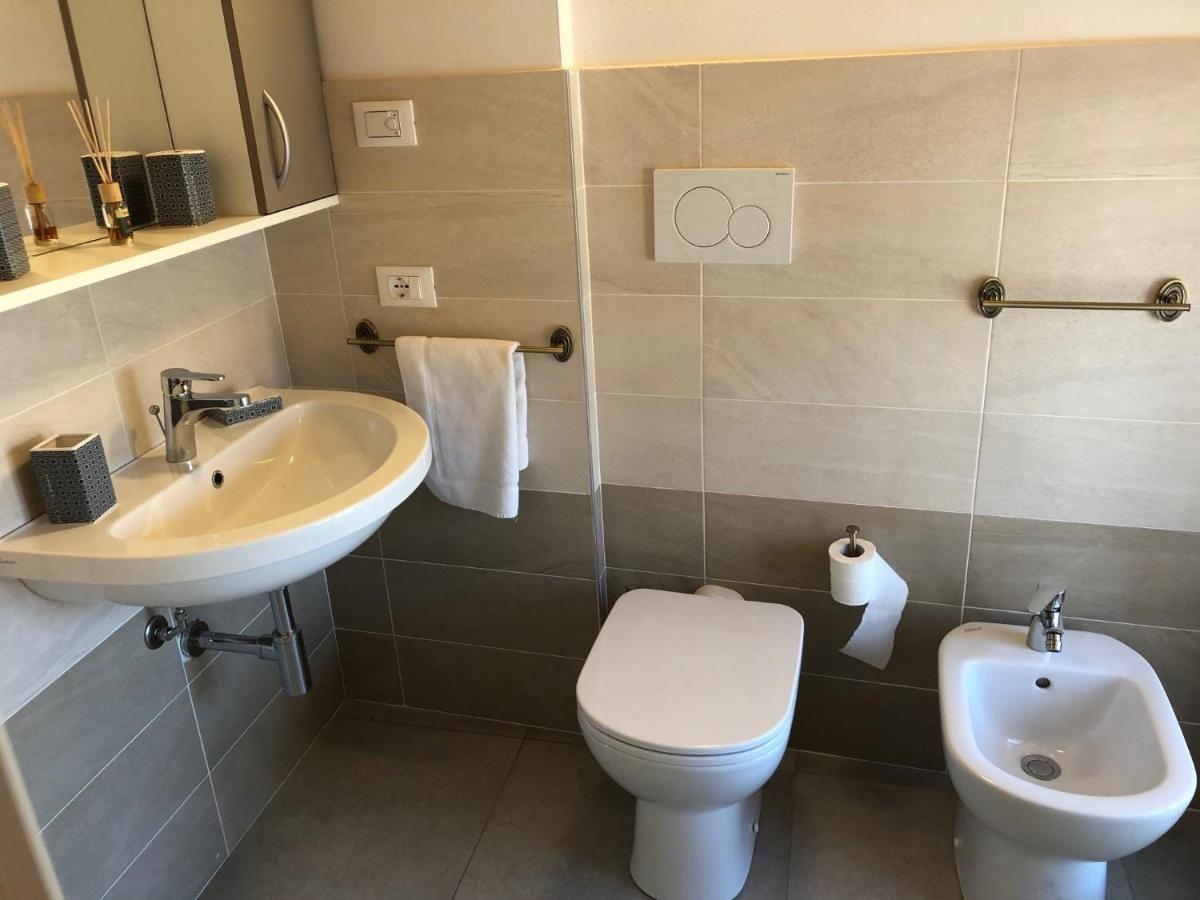 La Casa Della Ada Hotel Castelnuovo del Garda Eksteriør billede