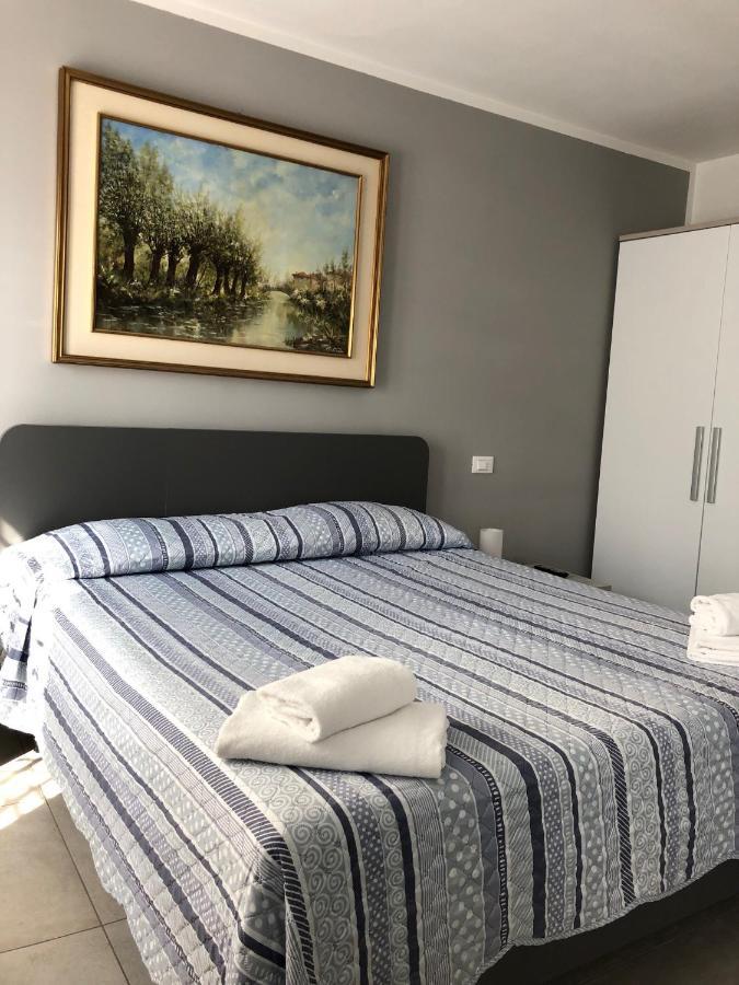 La Casa Della Ada Hotel Castelnuovo del Garda Eksteriør billede